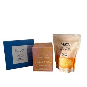 Lasting Smiles Candle & Spa Bundle